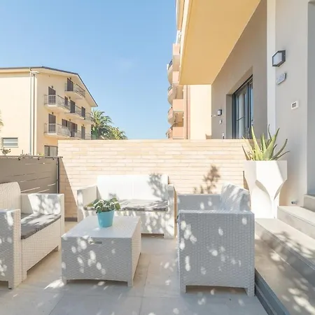 Leopardi Al Mare Nuovissimo Alba Adriatica