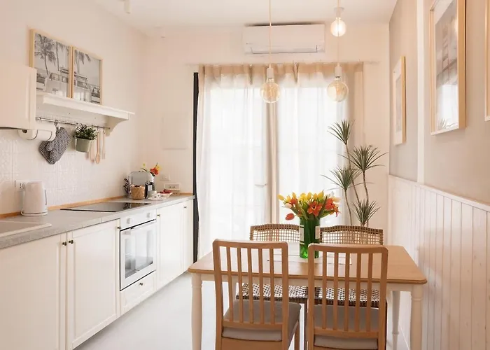 Leopardi Al Mare Nuovissimo